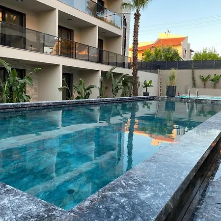 Hotel apartamentowy No 22 Çeşme